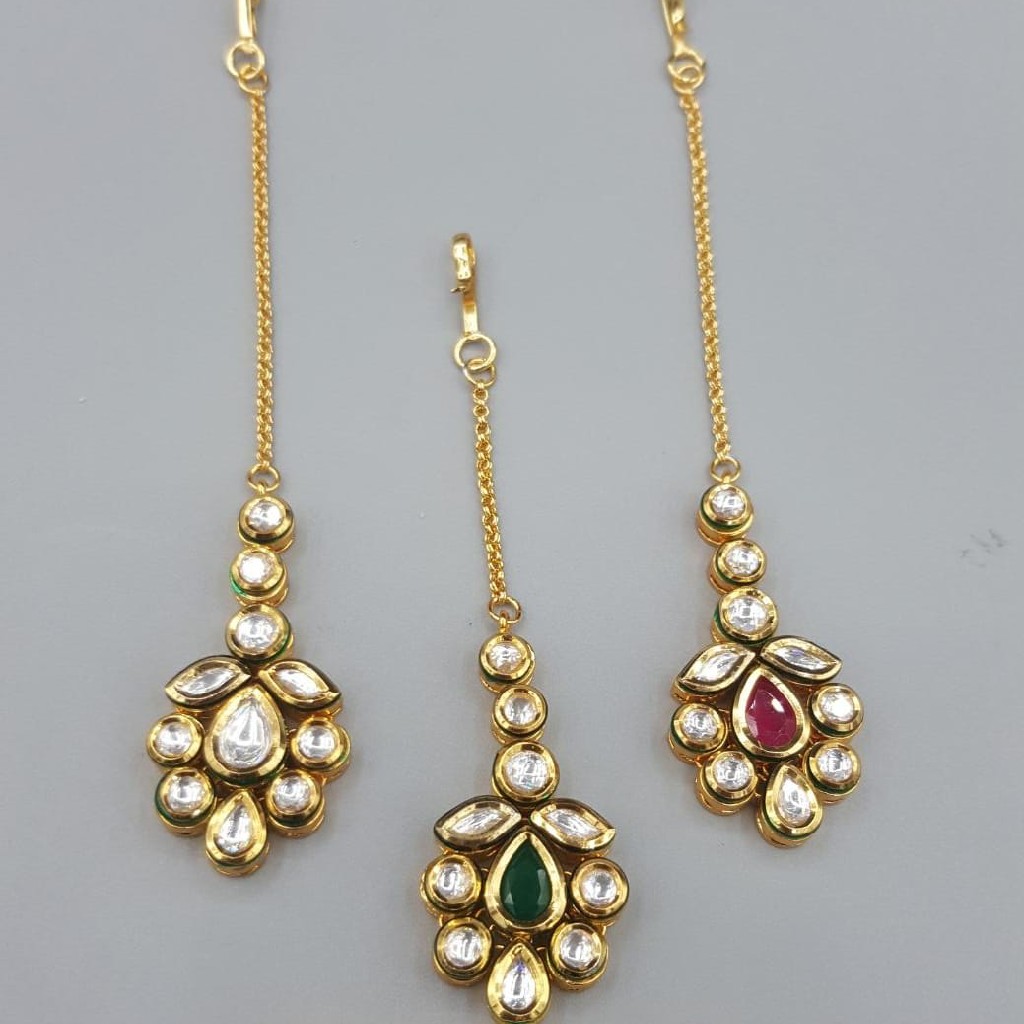 Kundan Tika